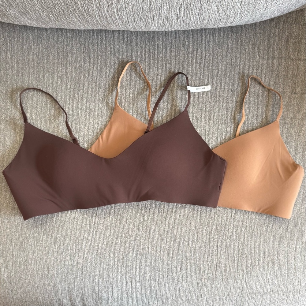 NWOT Seriously Soft Contour V-Neck Bras